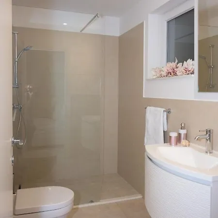 Apartment Paradise On The